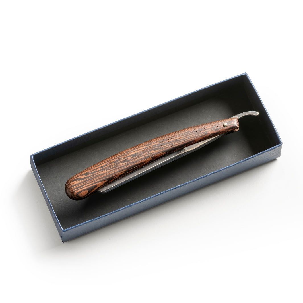 Heritage Straight Edge Razor with Wengé Wood Scales