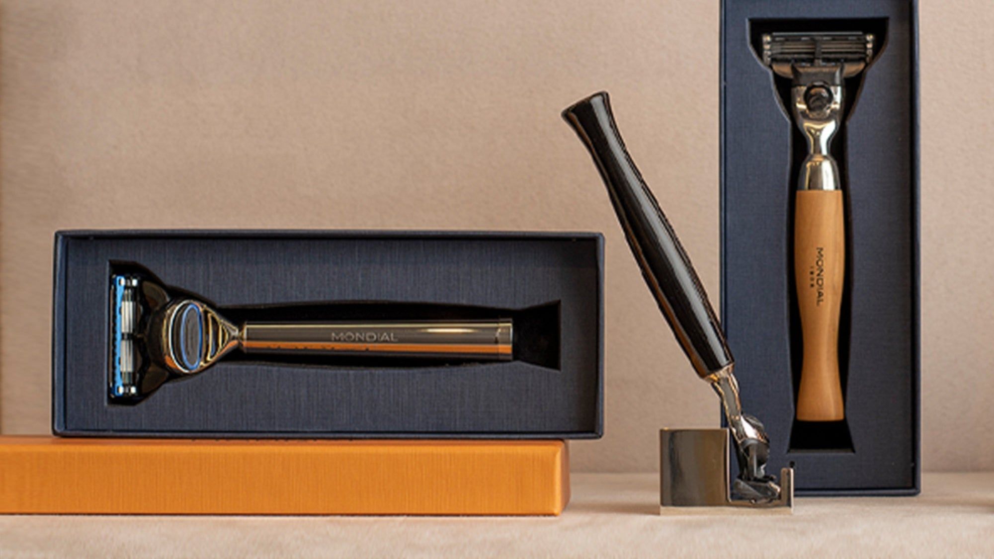 Cartridge Razor Handles